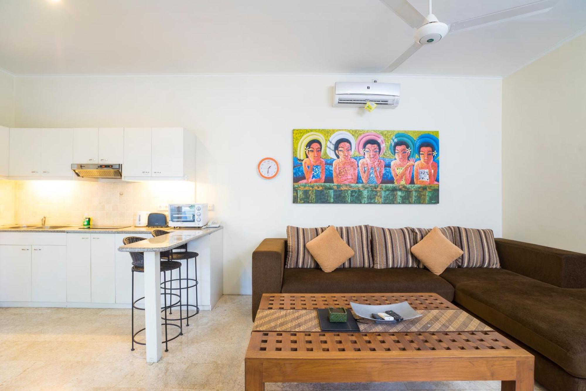 Beach Melati Apartments Legian  Exterior photo