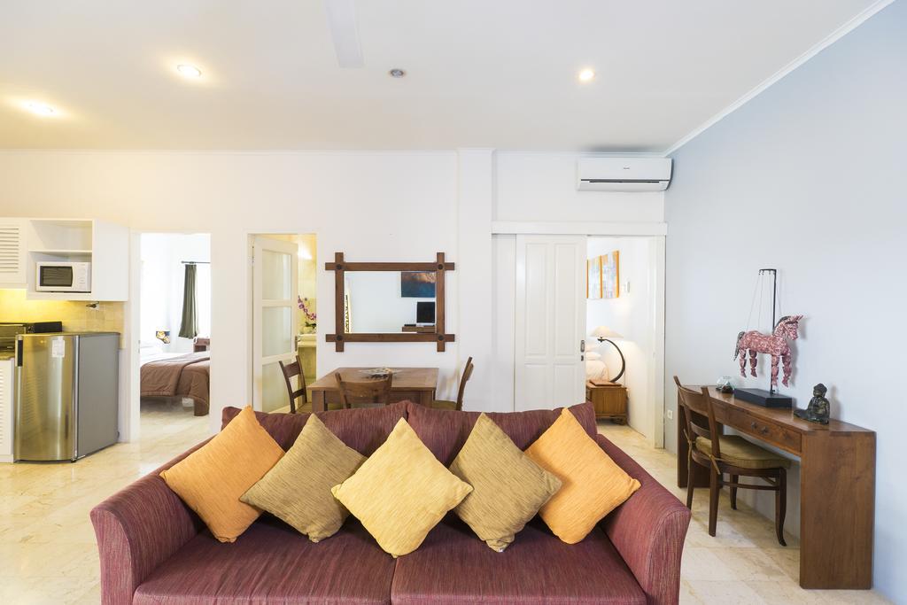 Beach Melati Apartments Legian  Exterior photo
