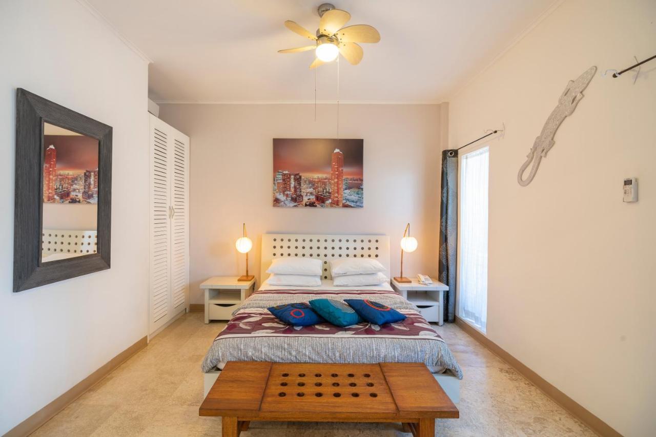Beach Melati Apartments Legian  Exterior photo